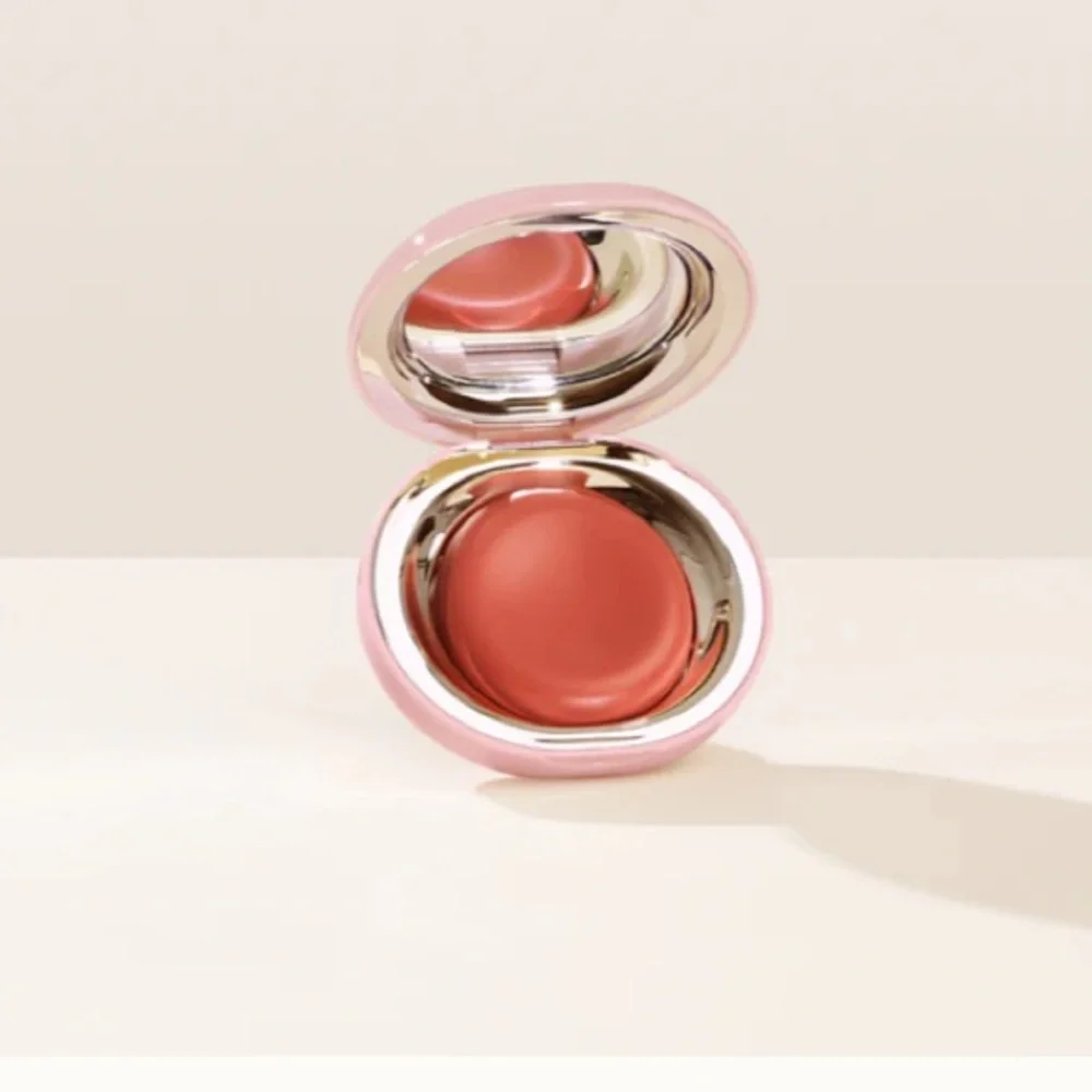 Rare Beauty melting blush + free sample
